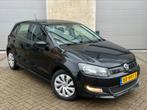 Zwarte Volkswagen Polo 6R 1.2 TDI 5D Bluemotion/Bluetooth/AC, Auto's, Volkswagen, Voorwielaandrijving, Stof, Zwart, Origineel Nederlands