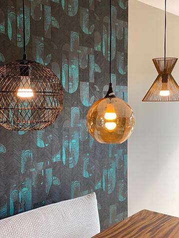 Drie lampen beschikbaar voor biedingen