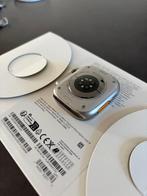 Apple Watch Ultra 2 – Titanium – 49mm, IOS, Ophalen of Verzenden, Zo goed als nieuw, Waterdicht