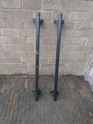 dakdragers aanpasbaar 0.66 - 1.10m  dakdragers aanpasbaar beschikbaar voor biedingen