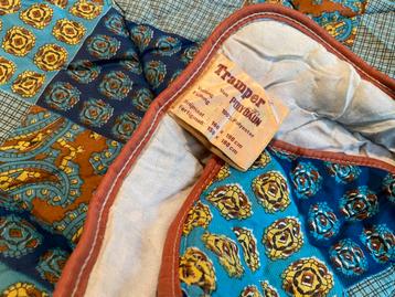 Twee vintage slaapzakken 100% polyester beschikbaar voor biedingen