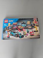 Lego 60389, garage voor aanpasbare auto's, Ophalen of Verzenden, Lego, Zo goed als nieuw