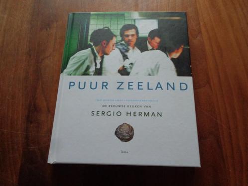 Puur Zeeland - Sergio Herman - De Zeeuwse keuken, Boeken, Kookboeken, Nieuw, Nederland en België, Ophalen of Verzenden