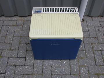 Electrolux koelbox, RC1600EG 12V/220V/gas beschikbaar voor biedingen
