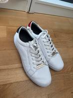 Tommy Hilfiger Sneakers Maat 39, Kleding | Dames, Schoenen, Ophalen of Verzenden, Zo goed als nieuw, Wit, Sneakers of Gympen