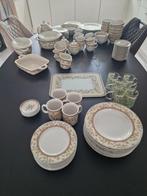 Koffietijd servies heel veel delen, Huis en Inrichting, Ophalen, Gebruikt, Overige stijlen, Porselein