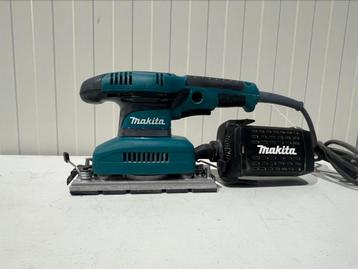 Te koop: Makita BO3711 Vlakschuurmachine   beschikbaar voor biedingen