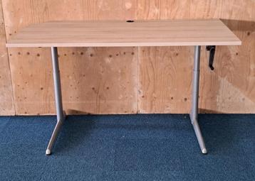 slingerbureau /bureau 160*80cm beschikbaar voor biedingen