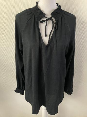 M&S mode maat L valt als XL oksel tot oksel 62 cm beschikbaar voor biedingen