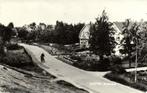 Haaften, Buitenweg - fietser - ongelopen, Verzamelen, Ansichtkaarten | Nederland, Ophalen of Verzenden, Voor 1920, Ongelopen, Noord-Brabant