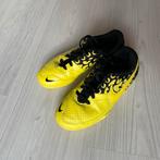 Nike zaalvoetbalschoenen mt.32, Ophalen of Verzenden, Sportschoenen