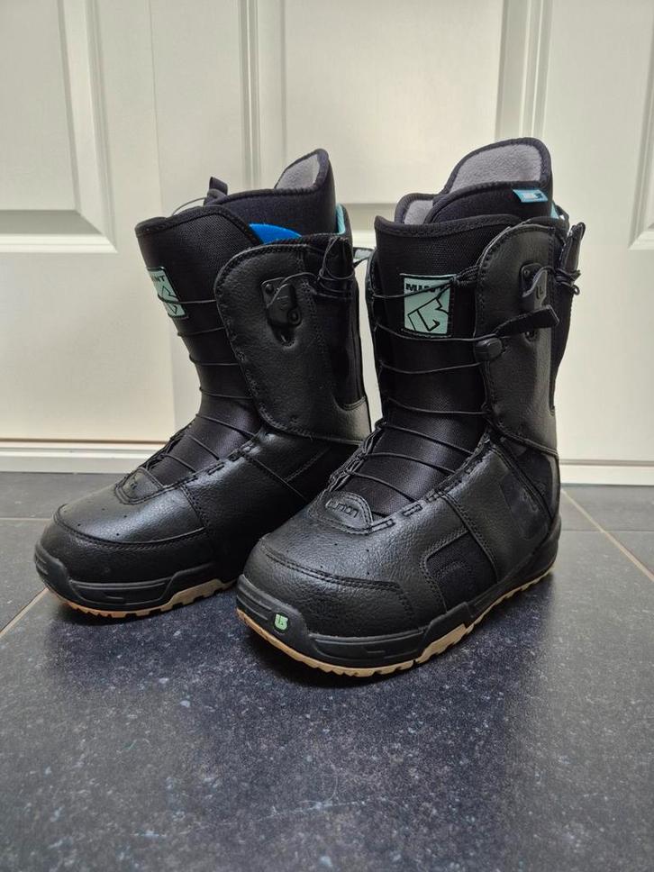 Burton Mint Dames - maat 40.5, Sport en Fitness, Snowboarden, Zo goed als nieuw, Schoenen, Ophalen of Verzenden