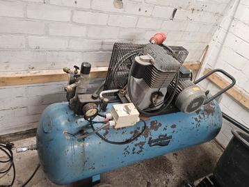 Huvema 200-400 Compressor 380V beschikbaar voor biedingen