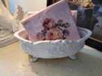 Gietijzeren jardiniere foto 1 t/m 3
