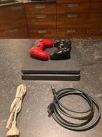 PlayStation 4 slim - 500GB, Spelcomputers en Games, Spelcomputers | Sony PlayStation 4, Met 2 controllers, Ophalen of Verzenden