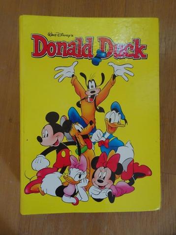 23 Donald Ducks 2011 + kerstspecial met Bewaarbundel beschikbaar voor biedingen