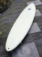 ELEMNT midlength surfboard 7.10, Watersport en Boten, Golfsurfen, Ophalen, Zo goed als nieuw, Overige typen, Met vinnen