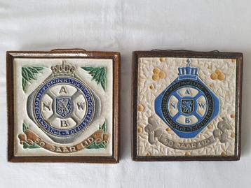 2 Porceleyne Fles cloisonné tegels. 50 jaar lid A.N.W.B. beschikbaar voor biedingen