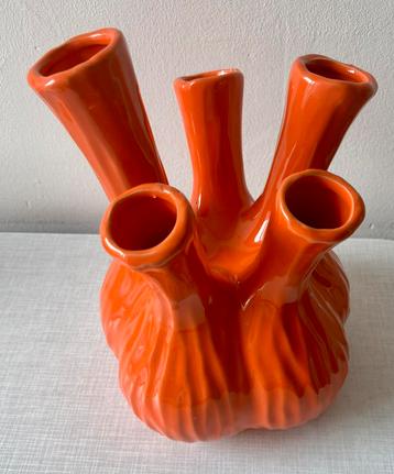 Tulpenvaas oranje hoogte 24 cm beschikbaar voor biedingen