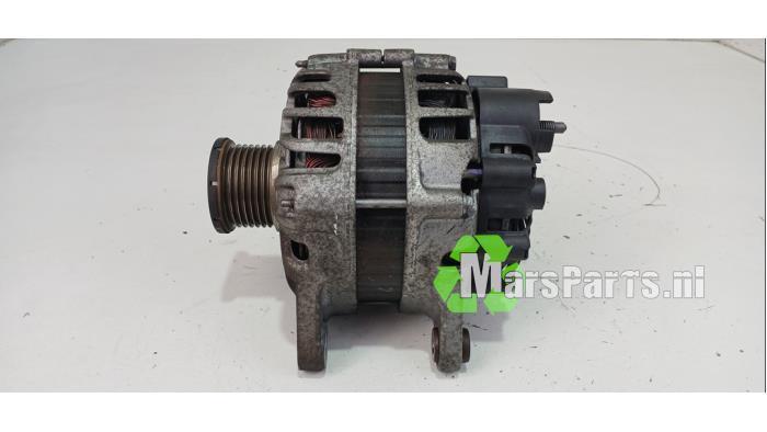 Dynamo van een Renault Clio, Auto-onderdelen, Motor en Toebehoren, Renault, Gebruikt, 3 maanden garantie, Ophalen of Verzenden