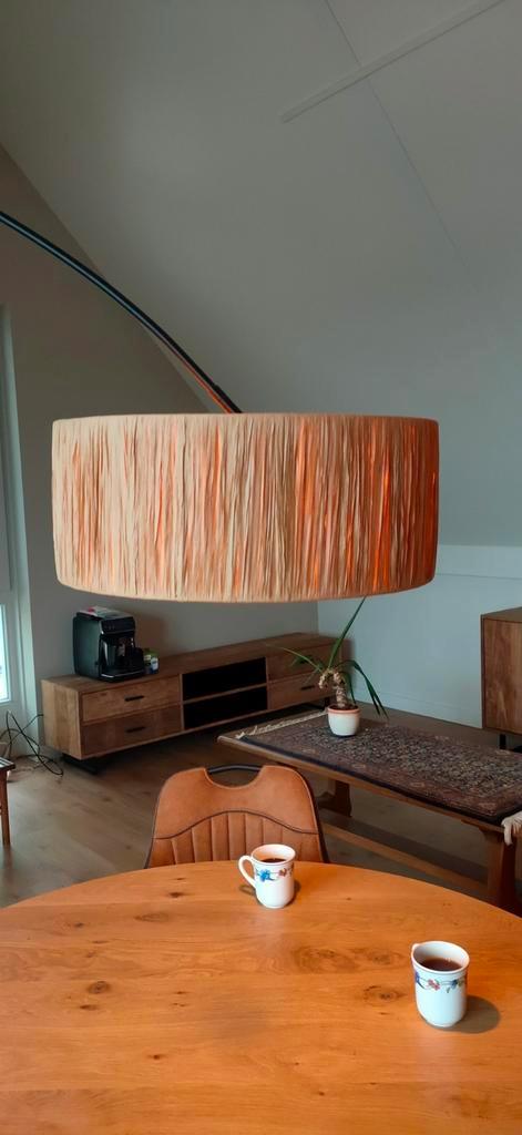 Vloerlamp met Rotan/Rafia Kap, Huis en Inrichting, Lampen | Vloerlampen, Zo goed als nieuw, 150 tot 200 cm, Metaal, Overige materialen