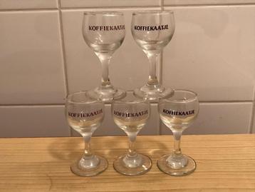 Koffiekaatje borrelglaasjes beschikbaar voor biedingen