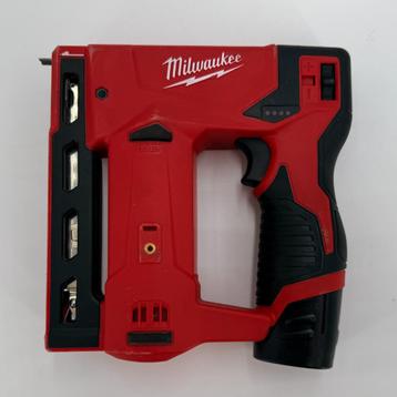 Milwaukee M12 BST Nietmachine | Inclusief accu beschikbaar voor biedingen