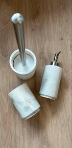 Nieuwe badkamer set: WC borstel, bakje & zeeppomp, Ophalen of Verzenden, Nieuw, Wit, Overige typen