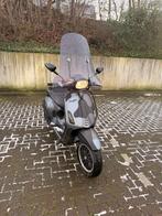 Vespa Sprint 50cc 4T 2017 blauw kenteken, Fietsen en Brommers, Scooters | Vespa, Ophalen, Vespa S, Zo goed als nieuw, Benzine