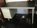 Vintage bureau, Huis en Inrichting, Bureaus, Ophalen, Gebruikt, Bureau