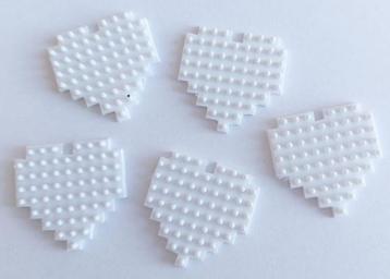 Hartjes 5 stuks (uit wit flexibele basisplaat) 2,3 x 2,3 cm beschikbaar voor biedingen