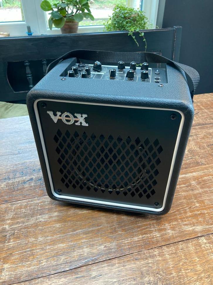 Vox Mini Go 10 Gitaarversterker - Zo goed als nieuw, Muziek en Instrumenten, Versterkers | Bas en Gitaar, Zo goed als nieuw, Gitaar