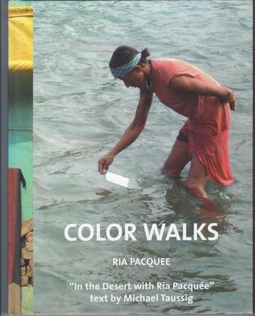 Color Walks - Ria Pacquee beschikbaar voor biedingen