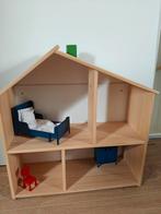 Poppenhuis, inclusief bedje, kastje en stoeltje, Ophalen, Zo goed als nieuw, Poppenhuis