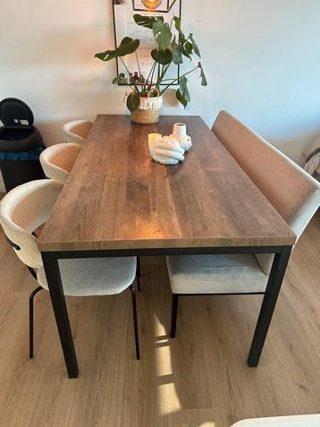 Eettafel MDF/Metaal beschikbaar voor biedingen