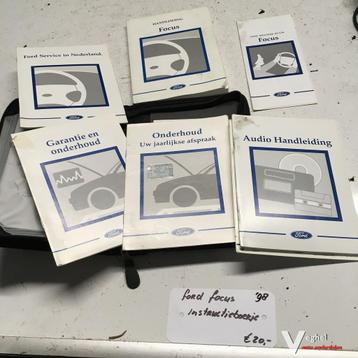 Ford Focus 1998 Instructieboekjes beschikbaar voor biedingen