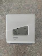 Leitz perforator, Ophalen of Verzenden, Zo goed als nieuw