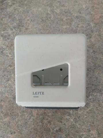 Leitz perforator  beschikbaar voor biedingen