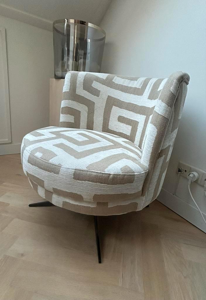 Draaifauteuil Raw Interiors, Huis en Inrichting, Fauteuils, Zo goed als nieuw, Stof, 75 tot 100 cm, Ophalen