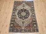 Vintage handgeknoopt perzisch tapijt feraghan antiek 152x100, Info@SlatsAntiek.nl, Tweedehands, 100 tot 150 cm, Perzisch