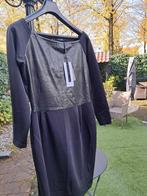 Zwarte jurk van creme de la crème XL nieuw
Lange mouw, Kleding | Dames, Jurken, Zwart, Maat 42/44 (L), Ophalen of Verzenden, Knielengte