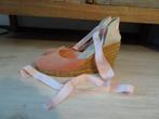 Roze leren suede sleehak espadrilles met striklint maat 40, Ophalen of Verzenden, Zo goed als nieuw, Espadrilles of Moccasins