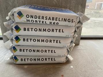 4 zakken betonmortel en 1 zak ondersabelingsmortel beschikbaar voor biedingen