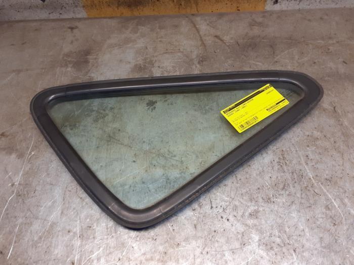 Driehoeks Ruit links-achter van een Suzuki Jimny, Auto-onderdelen, Ruiten en Toebehoren, Suzuki, Gebruikt, 3 maanden garantie