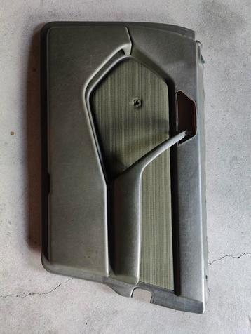 Mercedes W124 Deurkaart - Groen beschikbaar voor biedingen