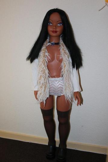 Grote jesmar pop 102 cm.  Nr:  G.M/1377.5 beschikbaar voor biedingen