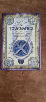 De Tovenares - Michael Scott, Boeken, Ophalen of Verzenden, Gelezen, Michael Scott