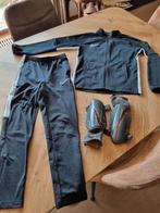 Nike zwart trainingspak met scheenbeschermers, Ophalen of Verzenden, Zo goed als nieuw, Jongen of Meisje