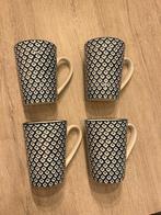 4 mokken, Huis en Inrichting, Keuken | Servies, Ophalen of Verzenden, Zo goed als nieuw, Overige stijlen, Kop(pen) en/of Schotel(s)