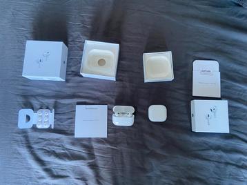 Apple AirPods Pro 2 en apple airpods 4 nieuw! beschikbaar voor biedingen
